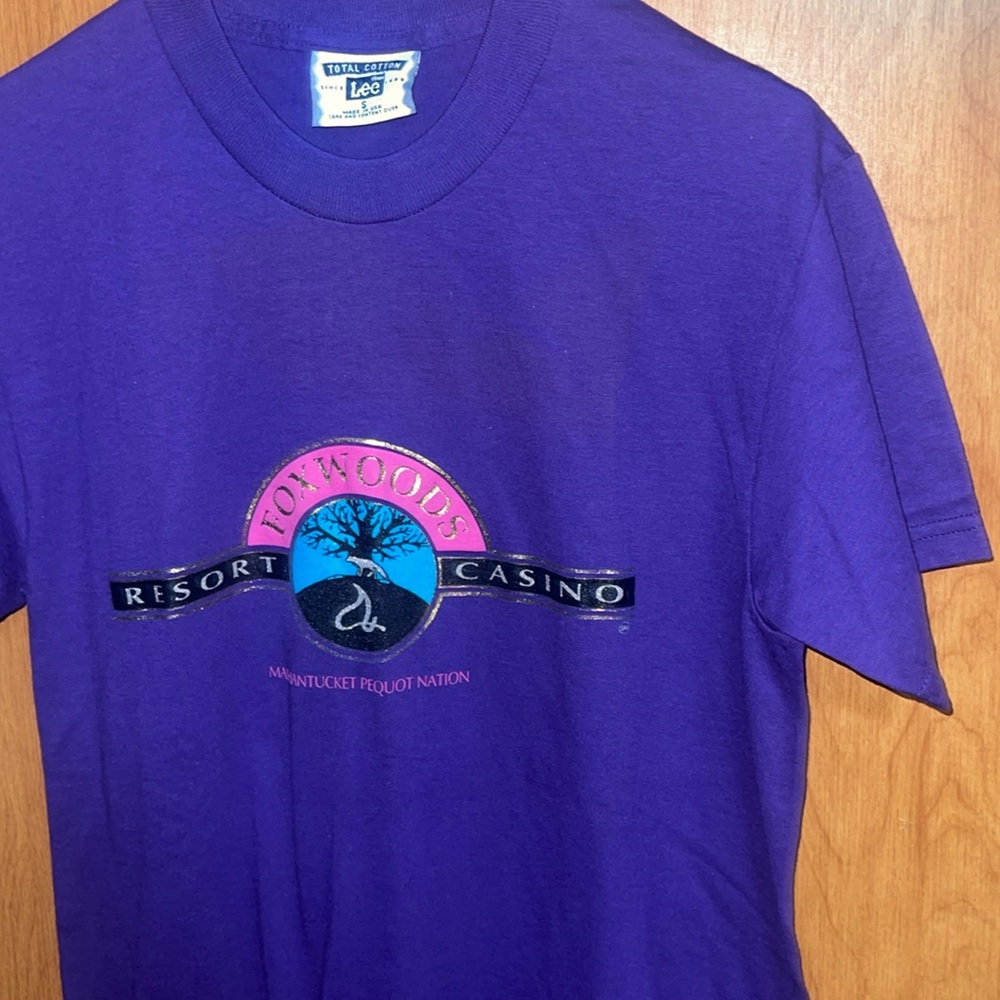 NWOT 90s Foxwoods Casino Tee. Made In USA 🇺🇸 Lee Total Cotton Tag. Size Small